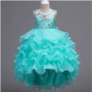 COLOR: TURQUOISE GREEN